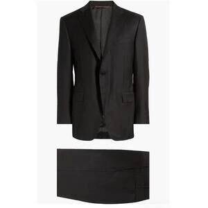 Brioni Solid Black Wool Suit – Classic Fit – Made in Italy